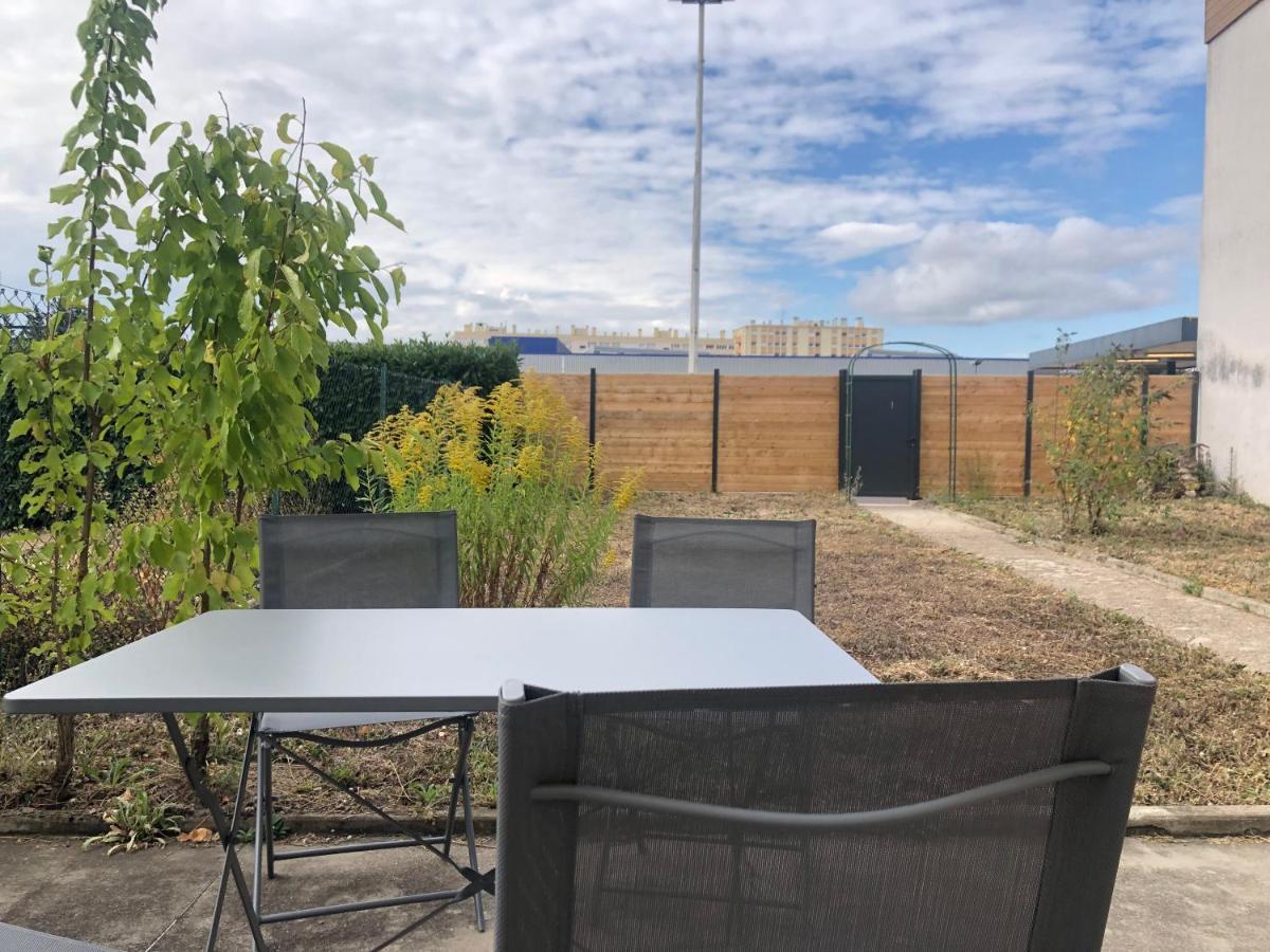 Chill And Sun, 2 Chambres Calme Avec Terrasse Et Parking เมซ์ ภายนอก รูปภาพ
